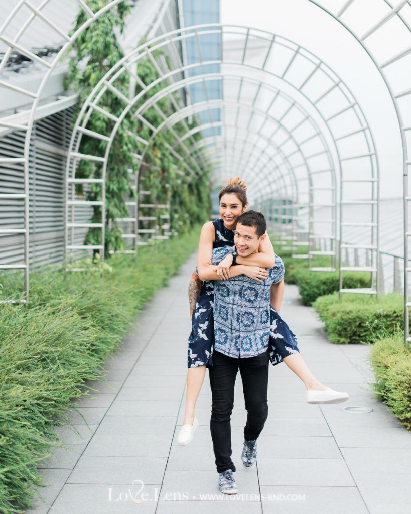 tyas mirasih travel to singapore with lovelens photography