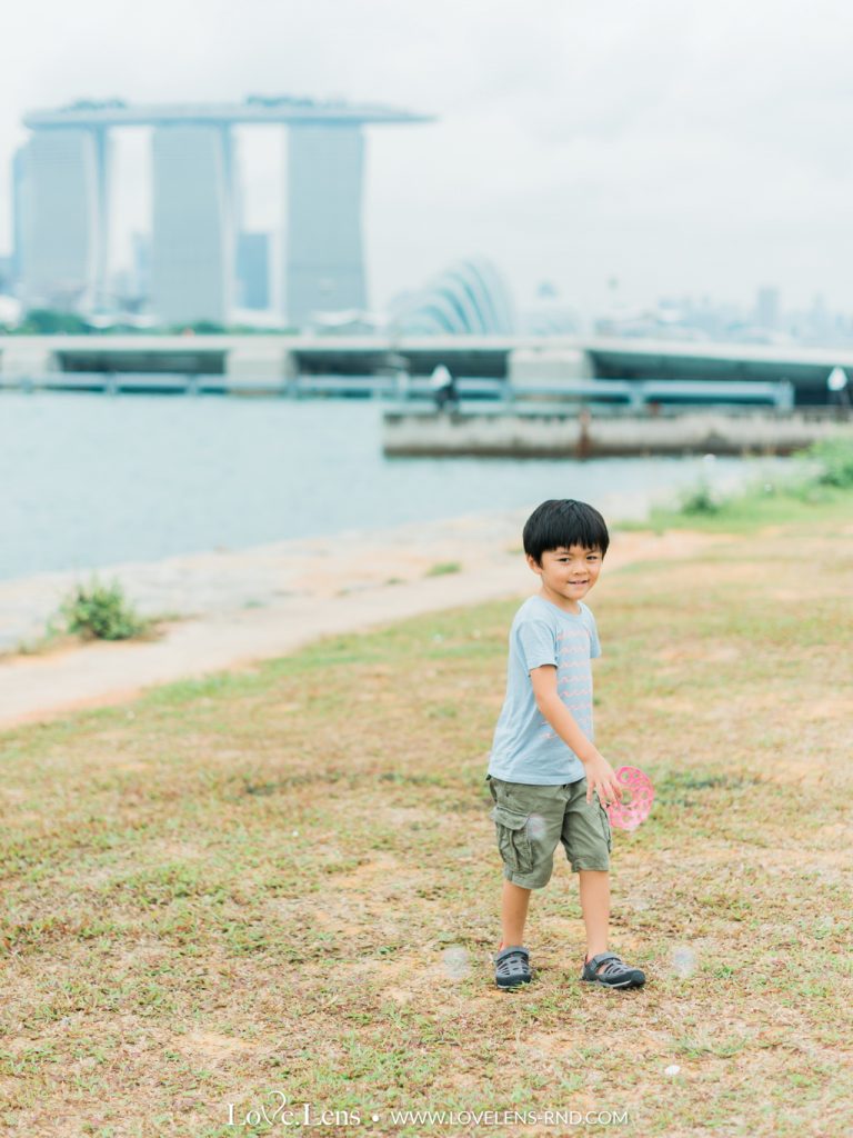 Yuko Kuroda Family in Singapore