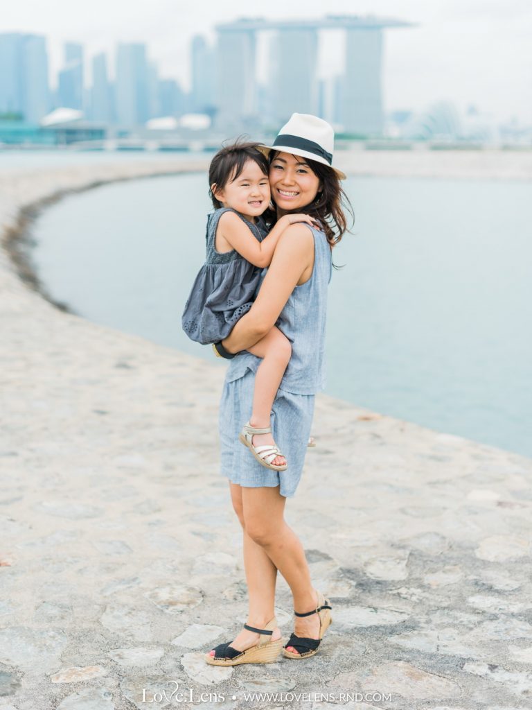 Yuko Kuroda Family in Singapore