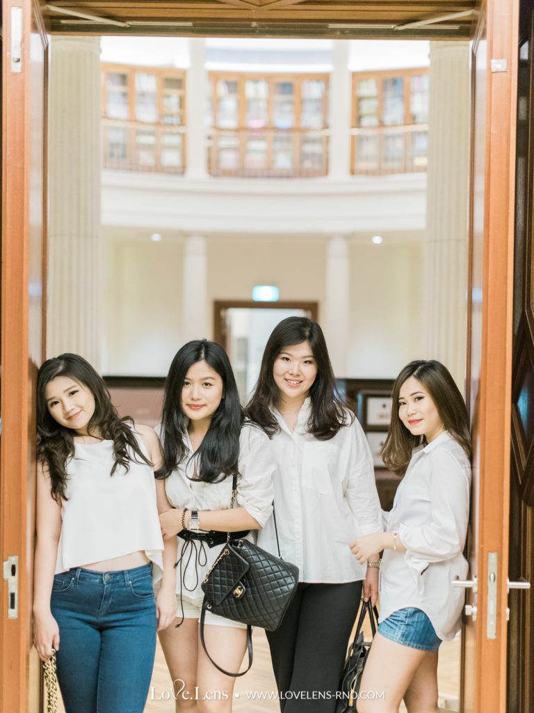 LoveLens Photography Singapore - Travel Photographer Singapore