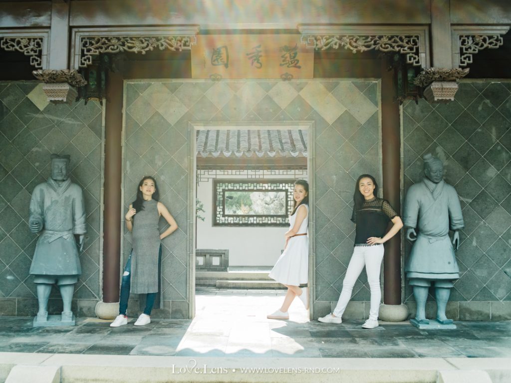 LOVELENS Fine Art Photography - Singapore Travel Photographer - Justine Widjojo, Felicia Lie and Sonia Susanto