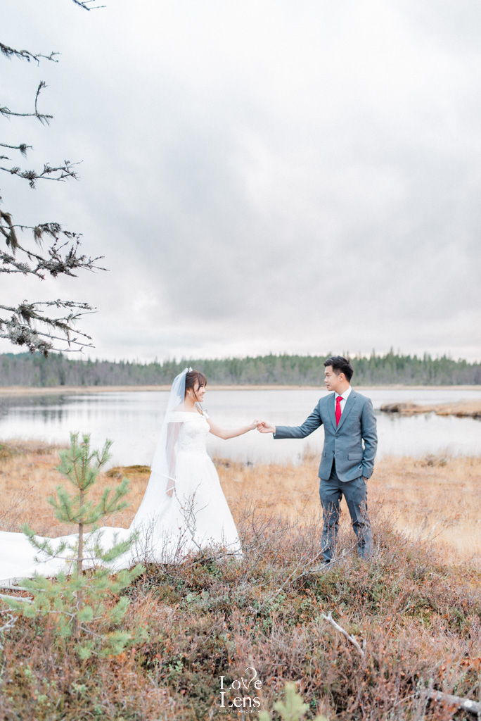 Norway Prewedding — LoveLens fine art photography Singapore — LoveLens
