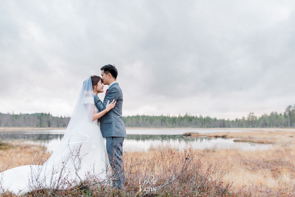 Norway Prewedding — LoveLens fine art photography Singapore — LoveLens