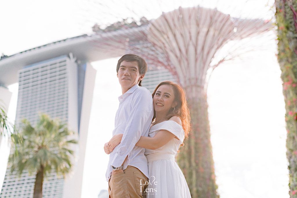 Singapore Photographer Ricky Melinda Prewedding Photosession — LoveLens fine art photography Singapore — LoveLens