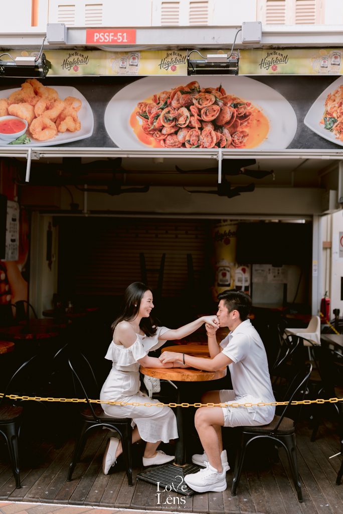 Couple Street Photography Singapore Photographer Lovelens Randy Theodorick And Claresta Fang 18 Of 33 — LOVE & CHEMISTRY — LoveLens travel photography — LoveLens