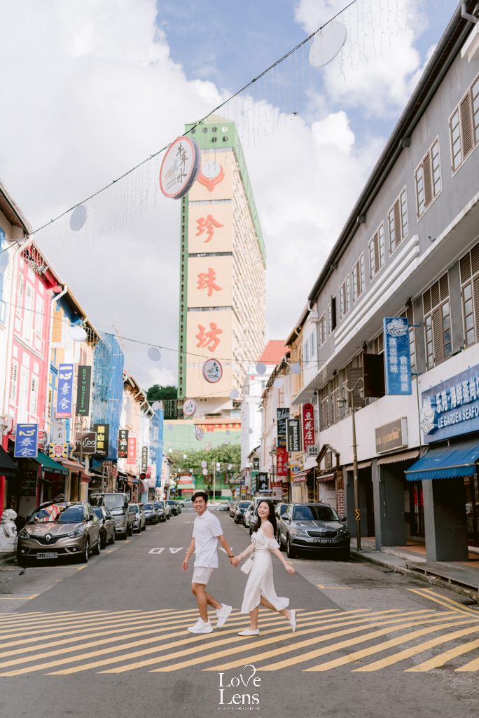 Couple Street Photography Singapore Photographer Lovelens Randy Theodorick And Claresta Fang 21 Of 33 — LOVE & CHEMISTRY — LoveLens travel photography — LoveLens