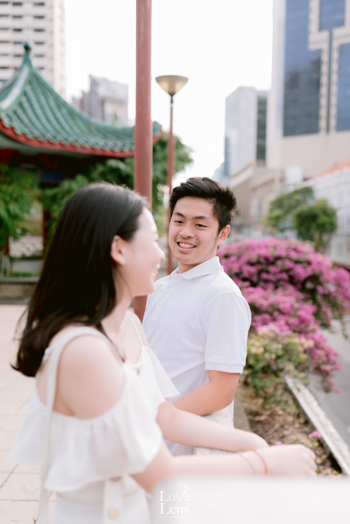 Couple Street Photography Singapore Photographer Lovelens Randy Theodorick And Claresta Fang 5 Of 33 — LOVE & CHEMISTRY — LoveLens travel photography — LoveLens