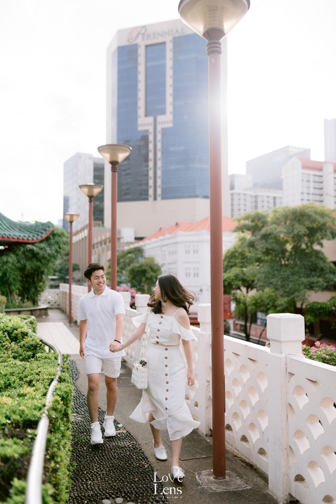 Couple Street Photography Singapore Photographer Lovelens Randy Theodorick And Claresta Fang 6 Of 33 — LOVE & CHEMISTRY — LoveLens travel photography — LoveLens