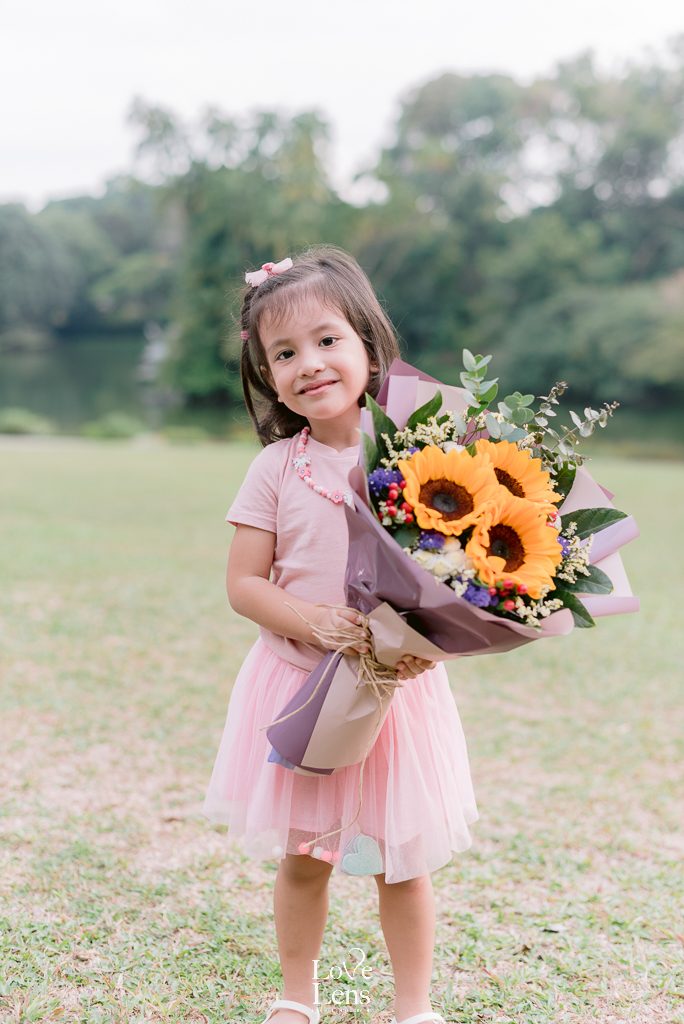 maternity photographer singapore