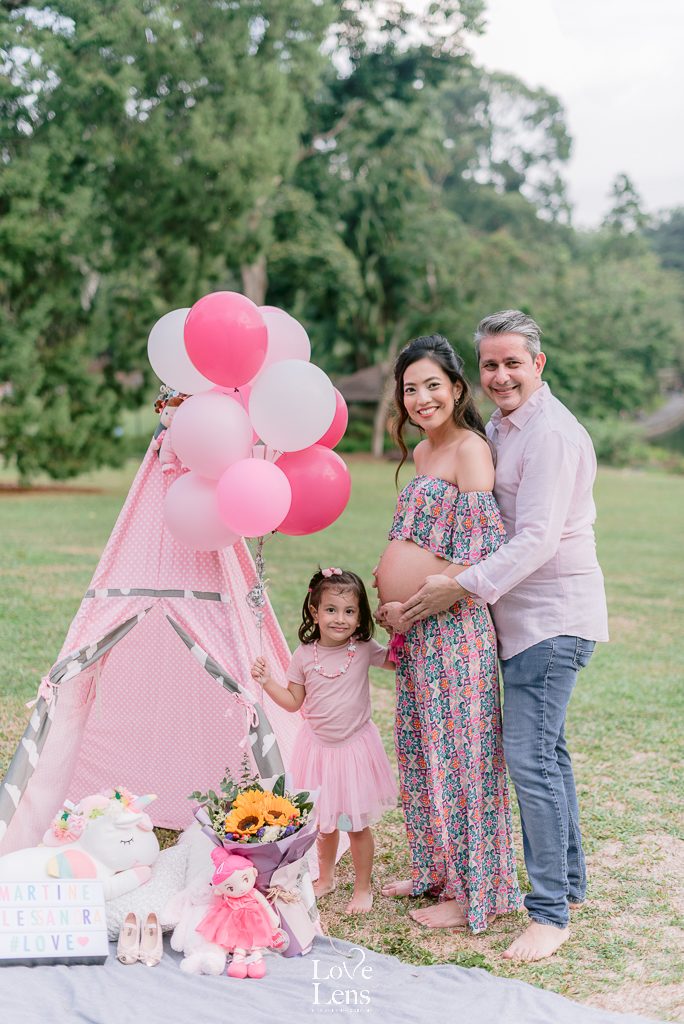 maternity photographer singapore