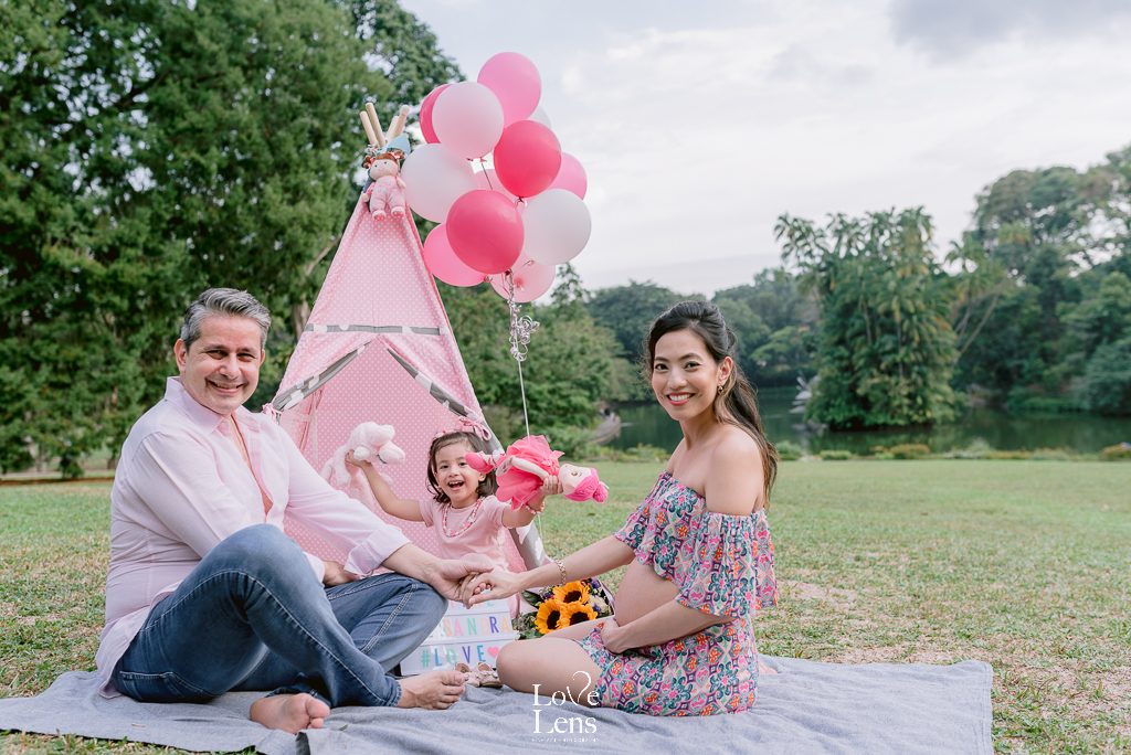 maternity photographer singapore