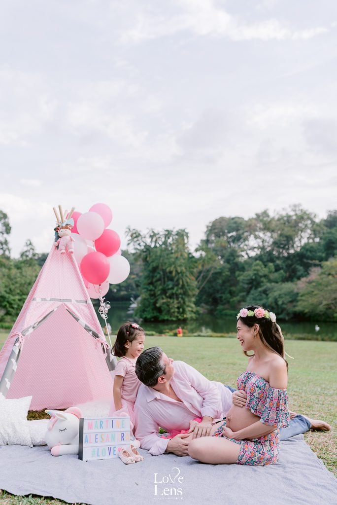 maternity photographer singapore