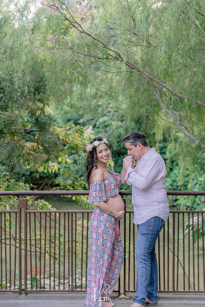 maternity photographer singapore