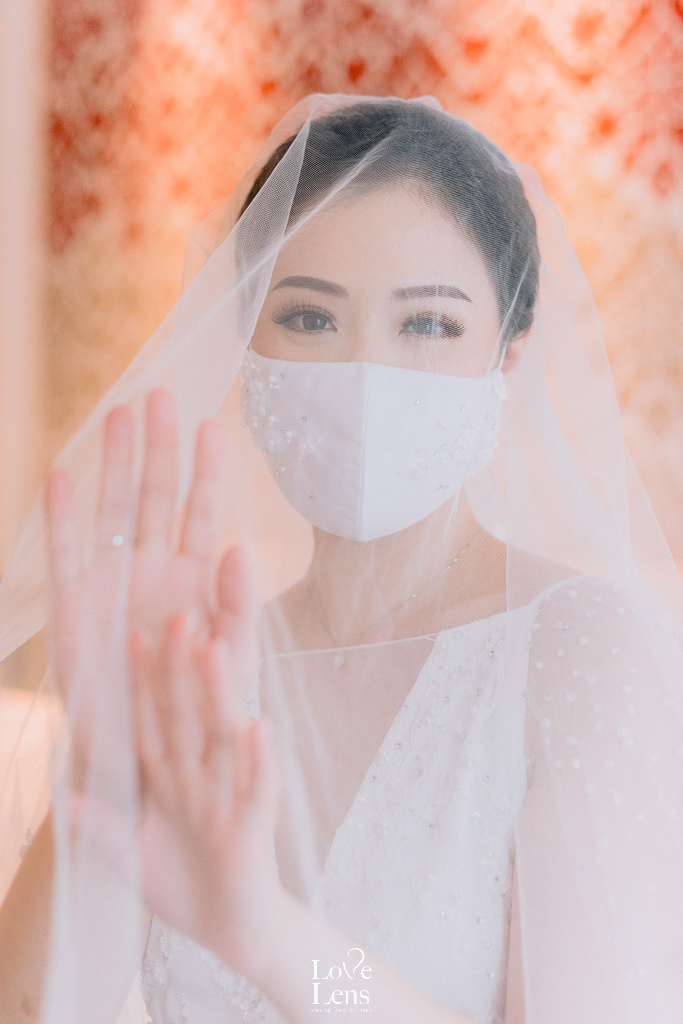 actual day wedding photographer