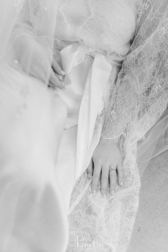 actual day wedding photographer