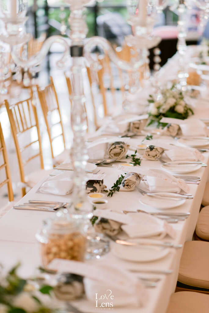 table setting wedding