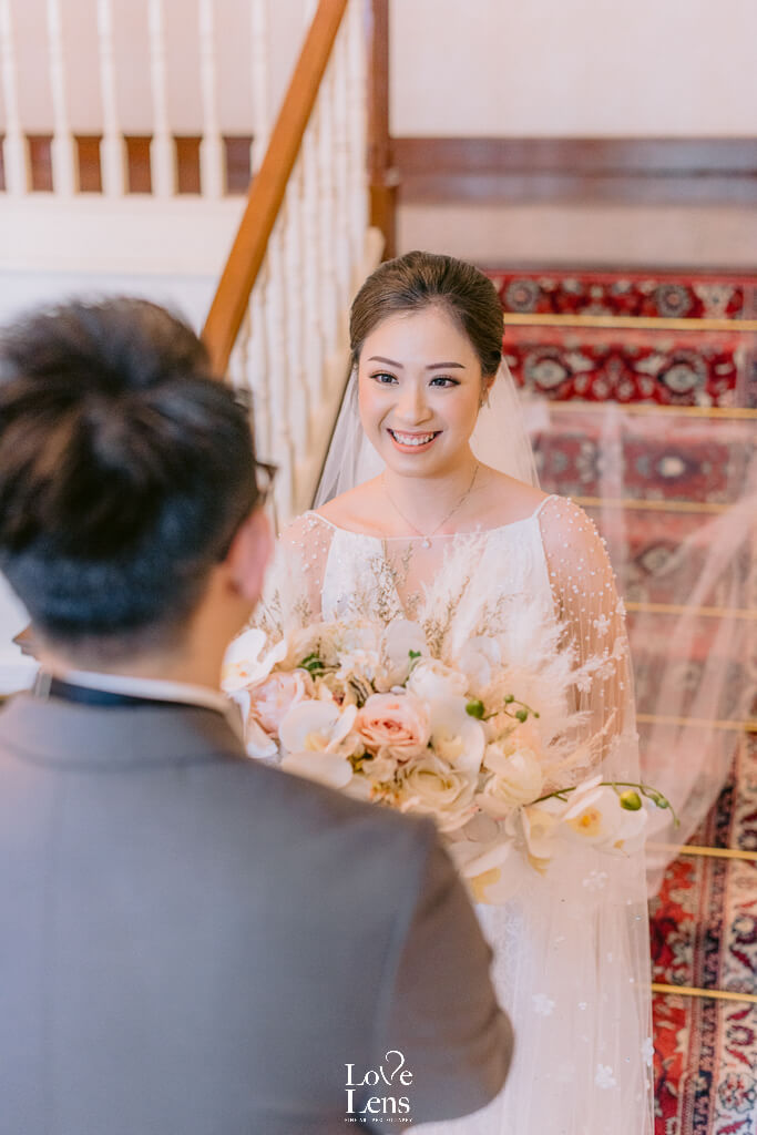 bride first look