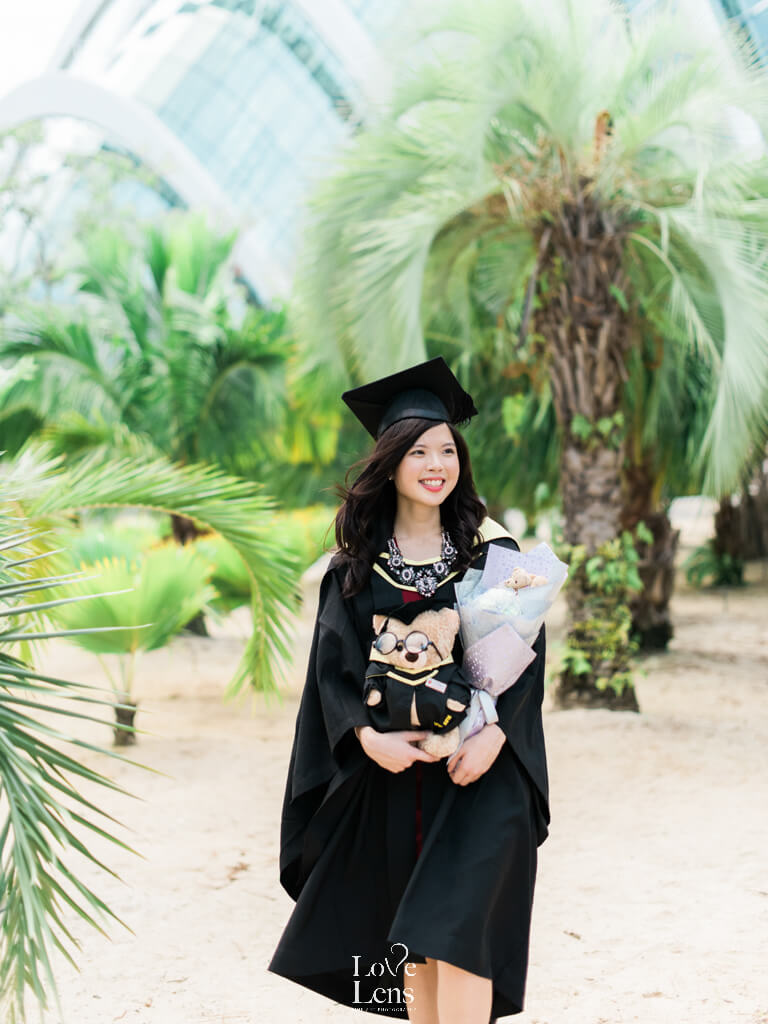 affordable graduation photography