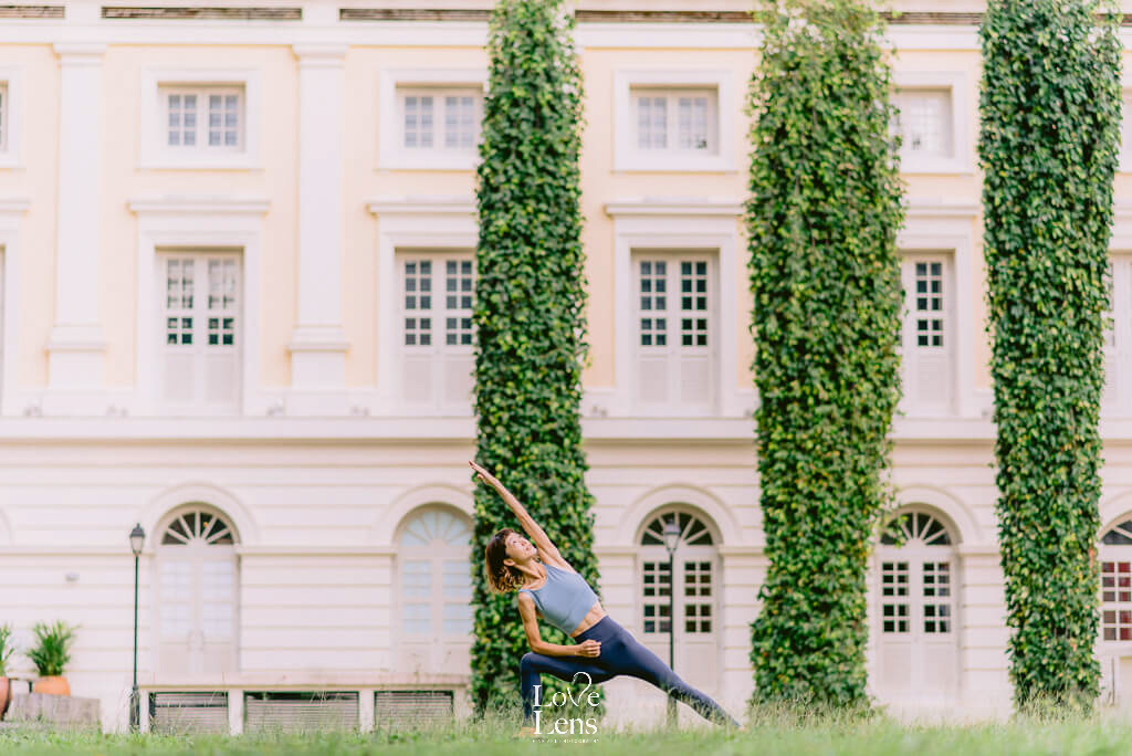 yoga photoshoot singapore at fullerton hotel