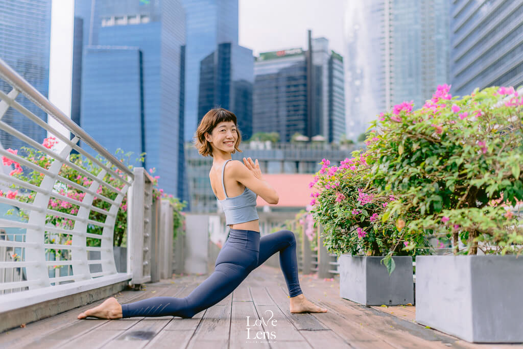 yoga photoshoot singapore at marina bay