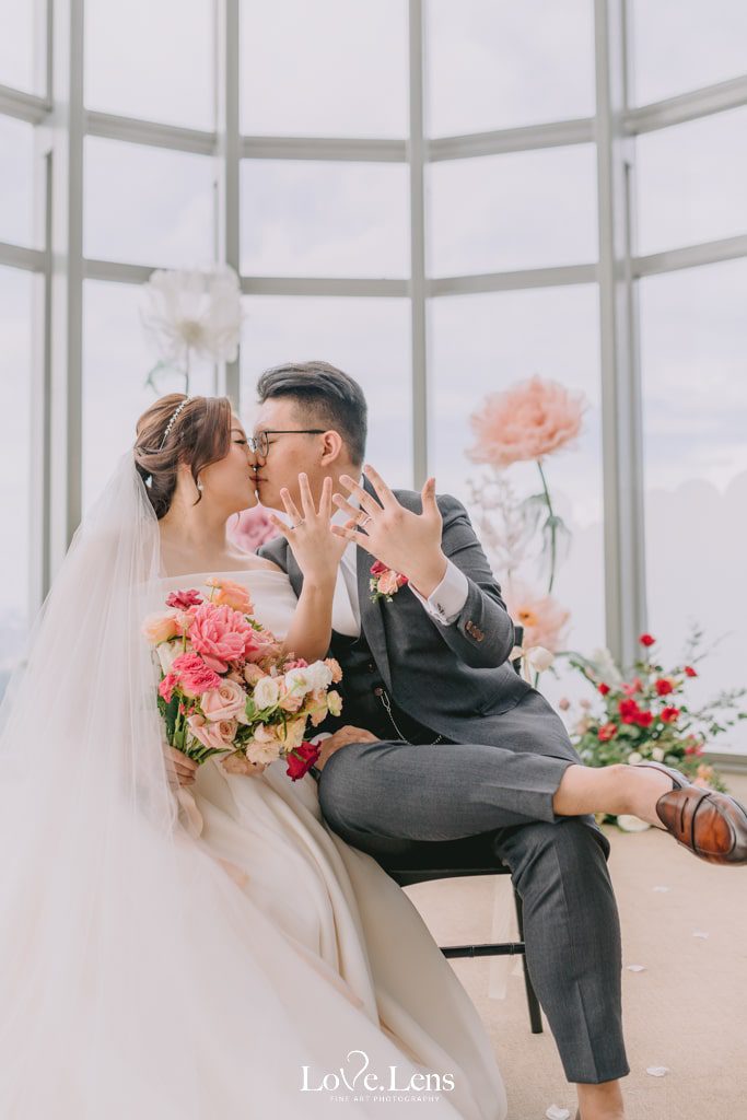 Singapore Wedding Photography Matthew Rosiana At 1 Atico 2986 Min — The Wedding of Matthew & Hosiana — LoveLens travel photography — LoveLens