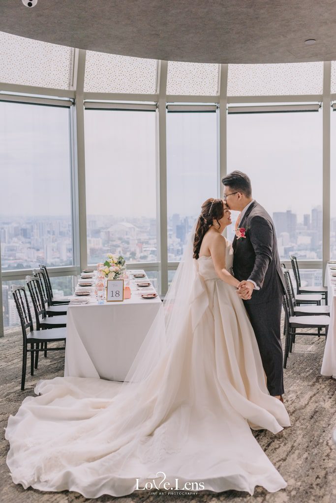 Singapore Wedding Photography Matthew Rosiana At 1 Atico 5843 Min — The Wedding of Matthew & Hosiana — LoveLens travel photography — LoveLens