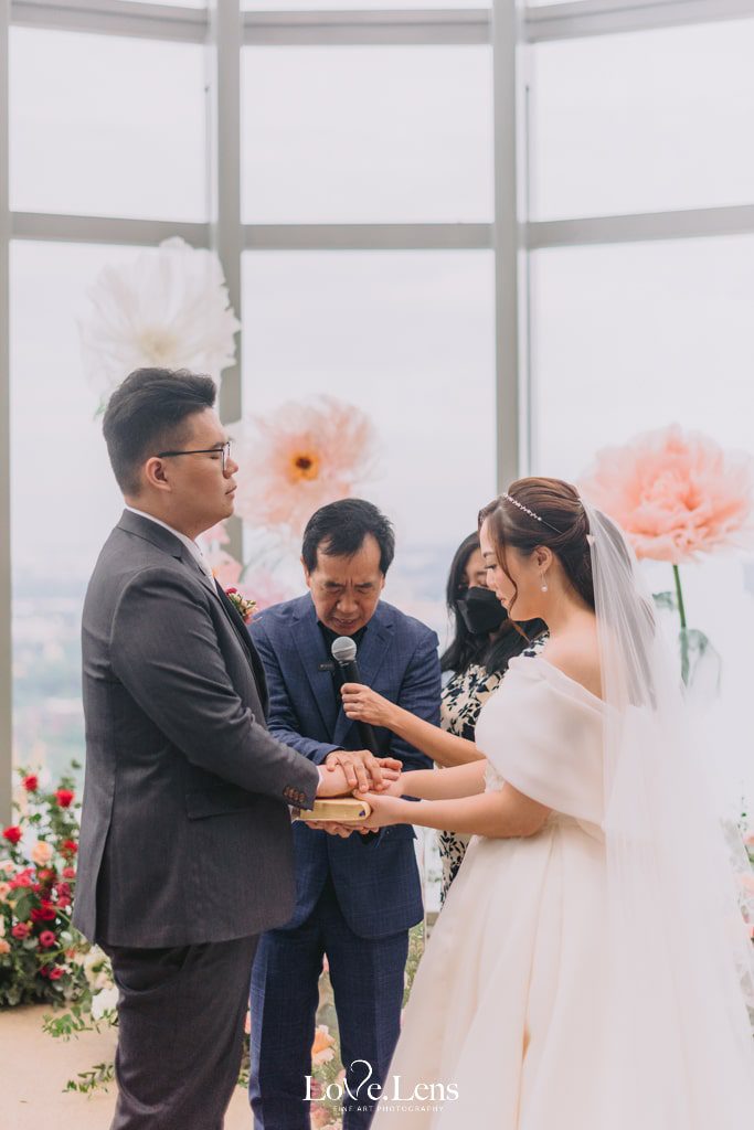 Singapore Wedding Photography Matthew Rosiana At 1 Atico 5962 Min — The Wedding of Matthew & Hosiana — LoveLens travel photography — LoveLens